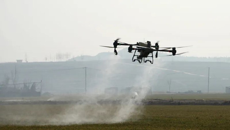 » 4. 农业部长：农业无人机保有量超20万3月8日上午，十四届全国人大三次会议第二场“部长通道”集中采访活动在人民大会堂北大厅举行