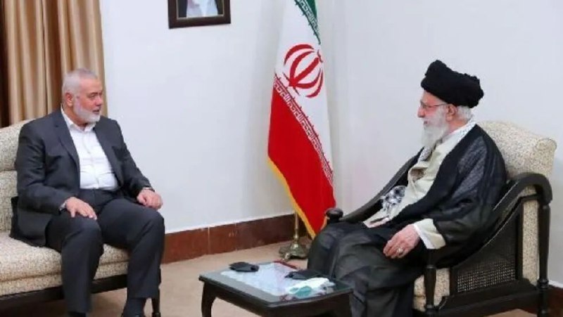 » 9. 伊朗最高领袖哈梅内伊会见哈马斯领导人哈尼亚伊朗官方伊通社11月5日报道，伊朗最高领袖哈梅内伊会见了到访的巴勒斯坦伊斯兰抵抗运动（哈马斯）政治局领导人伊斯梅尔·哈尼亚