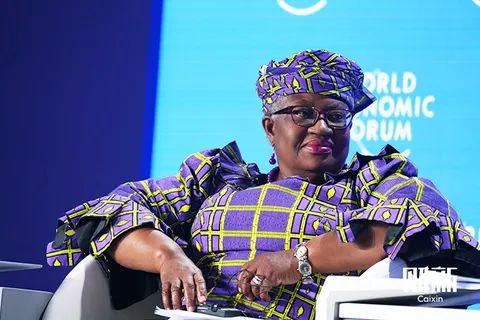 » 6. WTO总干事：投资者虑供应链多元化时，请关注拉美、非洲、南亚6月27日，在时隔五年再度于天津举行的第十四届夏季达沃斯论坛上，世界贸易组织总干事伊维拉呼吁：“希望在场的商界人士在考虑供应链多元化时，也想一想那些更加贫穷、没有被纳入首波全球化浪潮、但也拥有适宜营商环境的地区