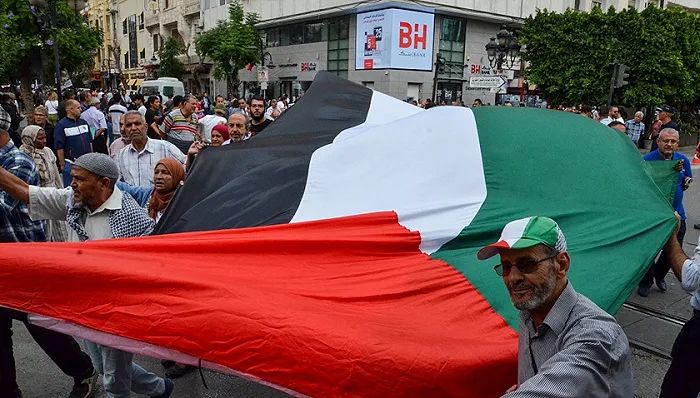 » 18. 土耳其议会拉黑可口可乐，多国抵制欧美品牌在本轮巴以冲突中，随着加沙地带死亡人数过万，阿拉伯世界和穆斯林国家民众开始将以色列商品以及有代表性的欧美品牌拉入抵制名单