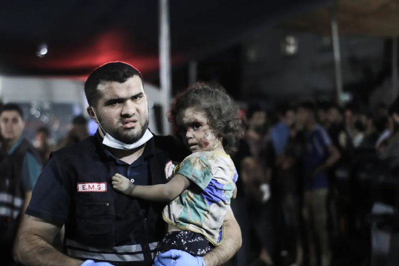 » 13、联合国儿童基金会：加沙地带每天有超400名儿童伤亡联合国儿童基金会发言人詹姆斯·埃尔德日前表示，加沙地带儿童死亡数字正急剧上升，据称已有超过3450名儿童被杀害，而这一数字每天都在大幅上升，加沙地带已成为“儿童的坟场”