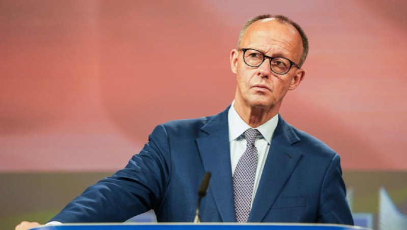 » 9、德国，给乌克兰的武器器不限射程当地时间26日，德国总理默茨表示，德国及其盟友向乌克兰提供的武器已不再限制射程