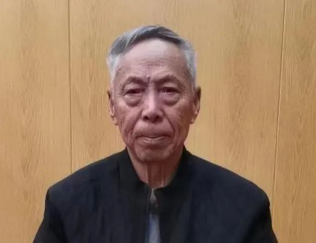 » 7、举报县委书记的马树山“不存在犯罪事实” 检察院撤诉1月15日，唐山市迁西县人民检察院做出撤回起诉决定书，以马树山“不存在犯罪事实”为由，撤回对75岁的退休干部马树山的起诉