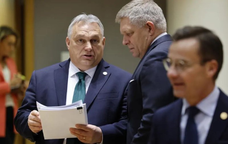 » 4、欧盟达成协议 向乌克兰提供500亿欧元援助欧洲理事会主席米歇尔当地时间2月1日在社交媒体上表示，欧盟27个成员国同意为乌克兰提供500亿欧元的额外援助