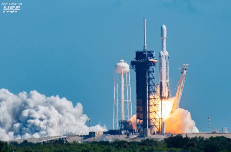 » 9. 美航天局发射“欧罗巴快船”木星卫星探测器10月14日，美国国家航空航天局当日在佛罗里达州肯尼迪航天中心发射了“欧罗巴快船”（Europa Clipper）探测器，主要目的是研究木星的卫星木卫二（也称欧罗巴）是否具有适合生命生存的条件