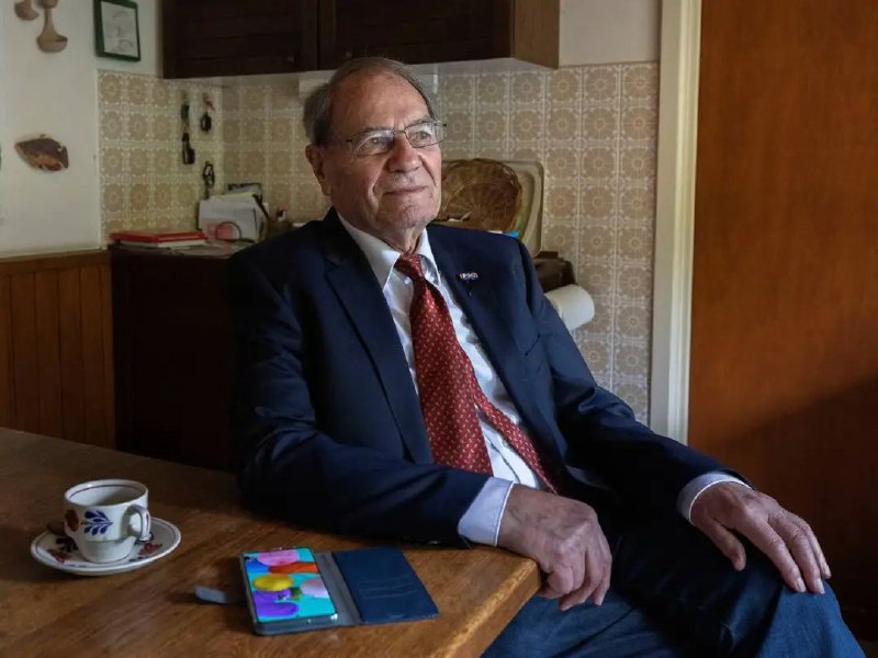 » 9. 荷兰光刻机企业ASML创始人98岁去世6月11日晚，荷兰光刻机巨头ASML（阿斯麦）在社交平台X发文，悼念其创始人之一Wim Troost（维姆・特鲁斯特）离世