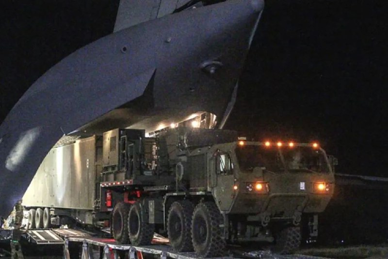 » 1、美军首次在菲律宾部署中程导弹系统，可发射“战斧”巡航导弹美国太平洋陆军司令部于当地时间4月15日在其官网发布消息称，美国陆军第1多域特遣队首次在菲律宾吕宋岛北部部署了具备中程打击能力的“堤丰”（Typhon）导弹系统，并宣称这一部署具备“里程碑意义”