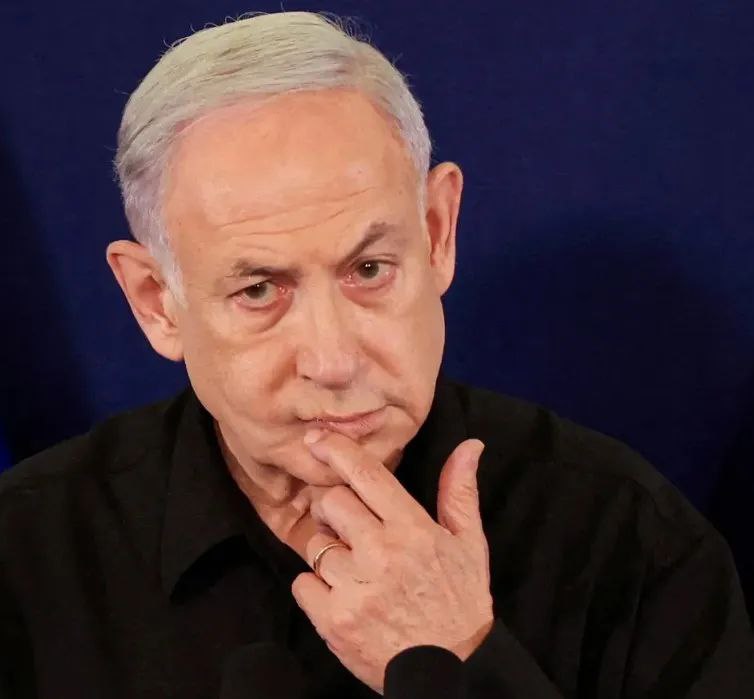 » 2、以色列军方：在联合国工程处下方发现哈马斯情报中心以色列国防军当地时间10日晚间发布消息称，以军在联合国近东救济工程处加沙地带总部下方发现属于哈马斯的设施