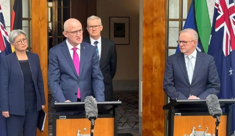 » 6、澳大利亚驱逐伊朗大使：指挥反犹太袭击据澳大利亚媒体8月26日报道，澳大利亚总理阿尔巴尼斯26日表示，澳大利亚安全情报组织掌握的证据表明，伊朗政府指挥了至少两起在澳大利亚发生的反犹太袭击