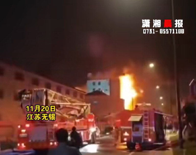 » 9. 江苏无锡一纺织厂发生火灾致7人死亡江苏省无锡市一纺织厂20日晚间发生火灾，事故造成7人死亡