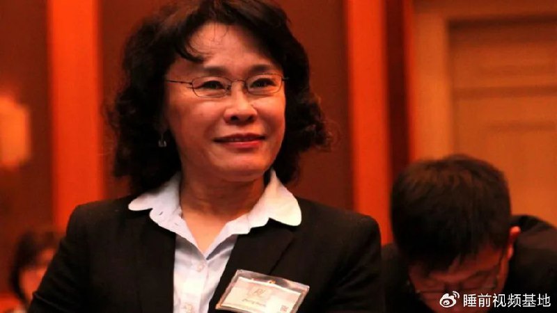 » 1、张海迪担任康复大学名誉校长据中国残疾人联合会微信公众号1月1日消息，2024年12月31日，中国残联原主席、康复国际原主席张海迪受聘担任康复大学名誉校长