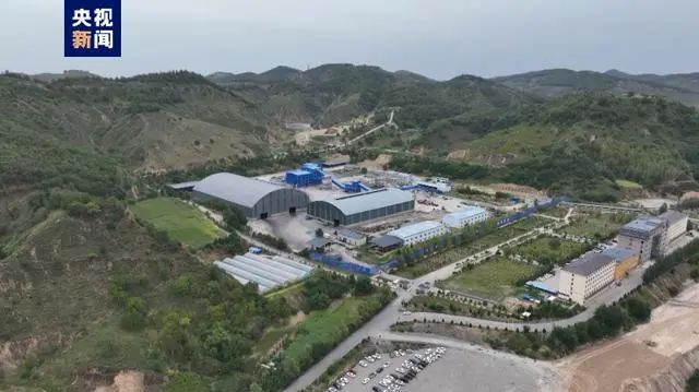 » 15. 陕西延安新泰煤矿事故致11人死亡据陕西省延安市应急管理局消息，8月21日20时26分，延安市延川县新泰煤矿发生一起闪爆事故