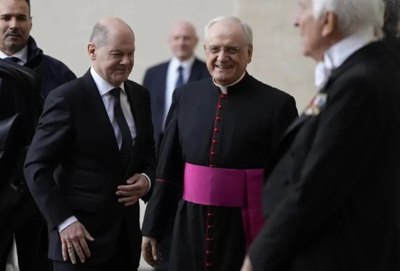 » 4、俄方放出录音，宣布德军官正在讨论轰炸克里米亚大桥“今日俄罗斯”电视台总编辑西蒙尼扬3月1日在“电报”社交平台上称，她掌握了一份德国军官讨论袭击刻赤海峡大桥的录音