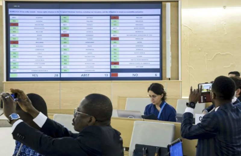 » 10. 人权理事会通过涉加沙决议，要求对以色列“问责”联合国人权理事会5日通过一项决议，要求以色列对在加沙地带可能犯下的“战争罪”和“危害人类罪”承担责任，并呼吁各国停止向以色列提供武器