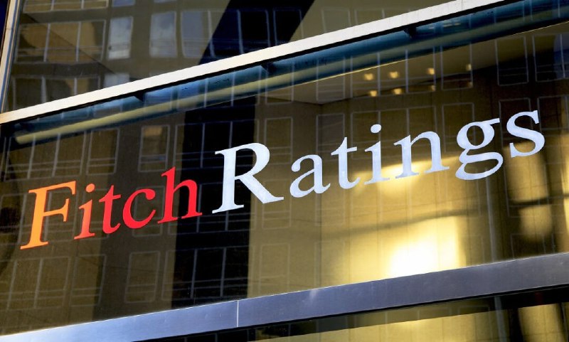 » 3. 惠誉下调中国主权信用评级展望惠誉国际信用评级公司近日发布报告，维持中国主权信用评级不变，但将评级展望由“稳定”调整为“负面”