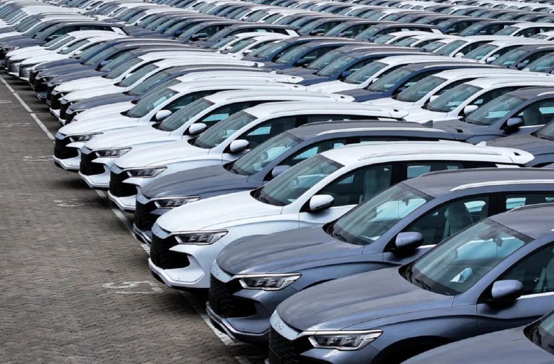 » 4、美国确定提高中国电动汽车关税100%据美国之音电台网站9月13日报道，美国政府13日确定大幅度上调中国产品的进口关税，其中包括将电动汽车关税提高100%，以加强对美国国内战略产业的保护